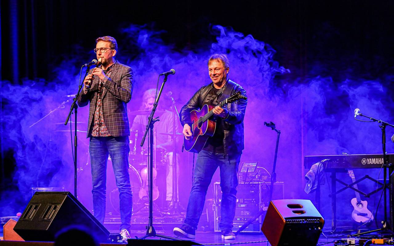 The Simon & Garfunkel Revival Band