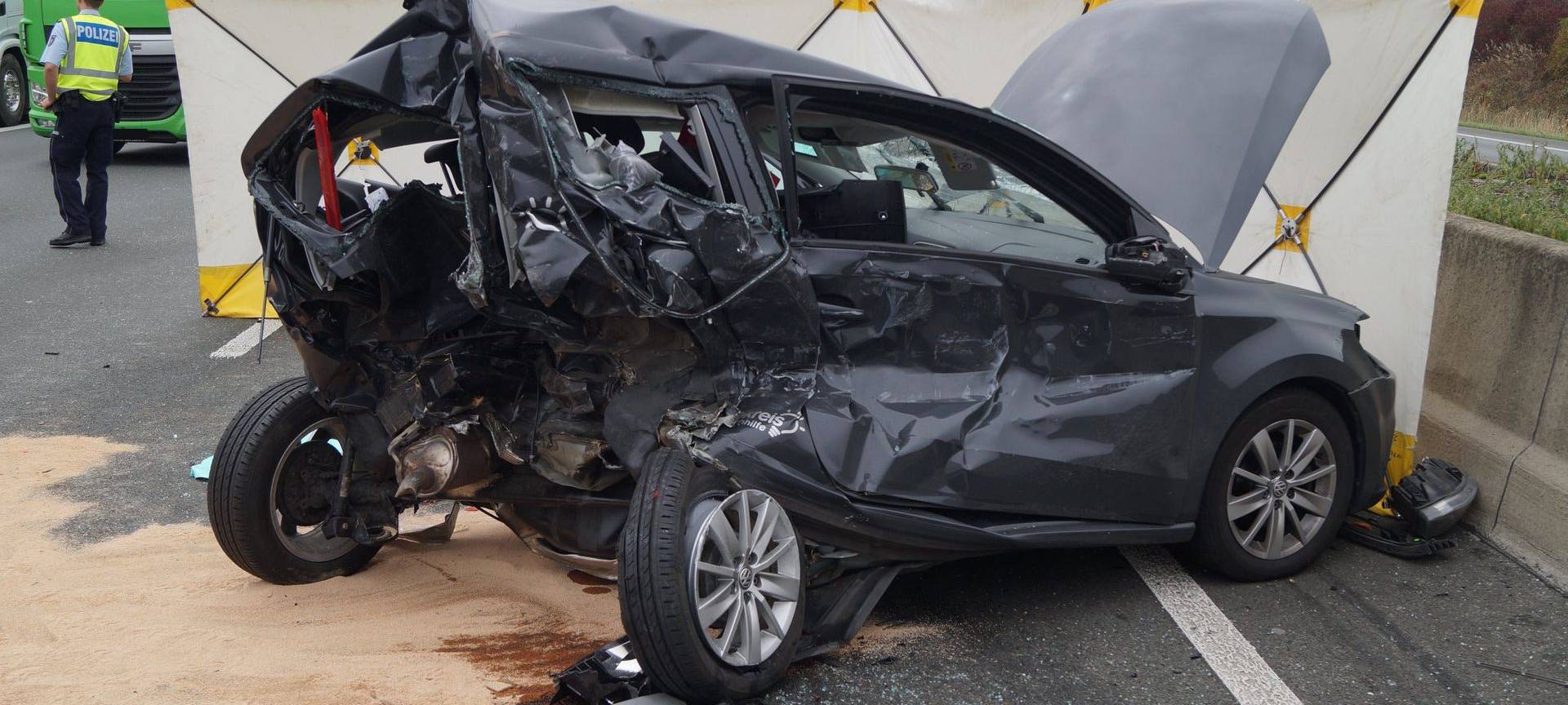 Tragischer Unfall sorgt für Vollsperrung und Staus