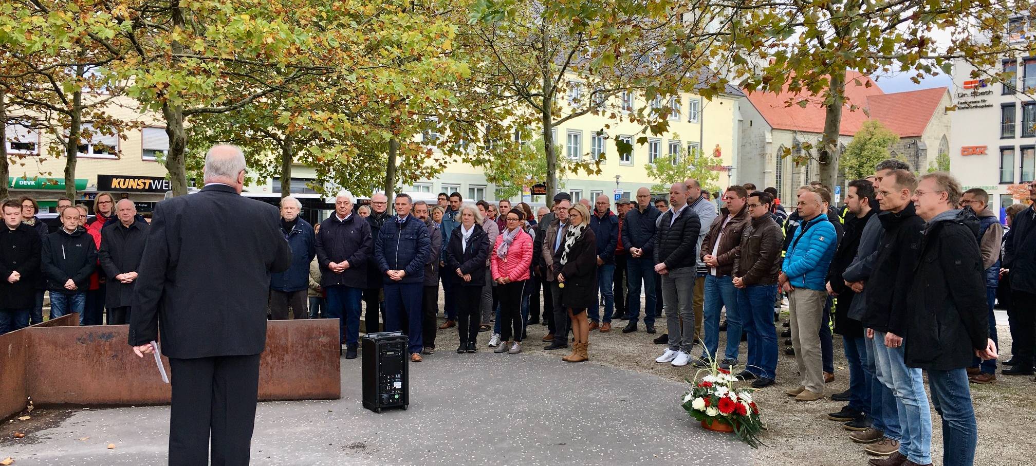 Schweigeminute nach dem Anschlag in Halle