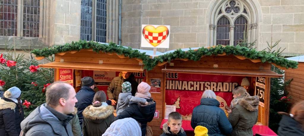 Unsere Herzhütte auf dem Weihnachtsmarkt