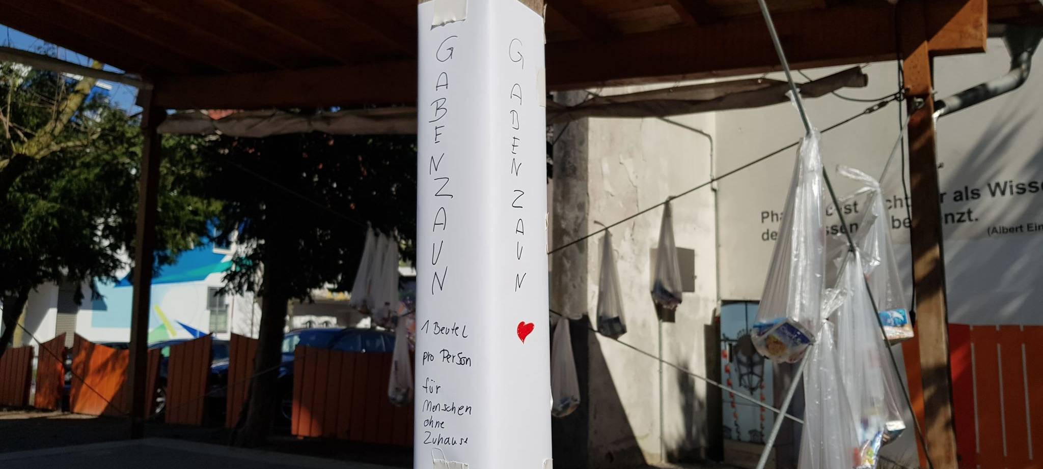 "Gabenzaun" im Luther-Viertel