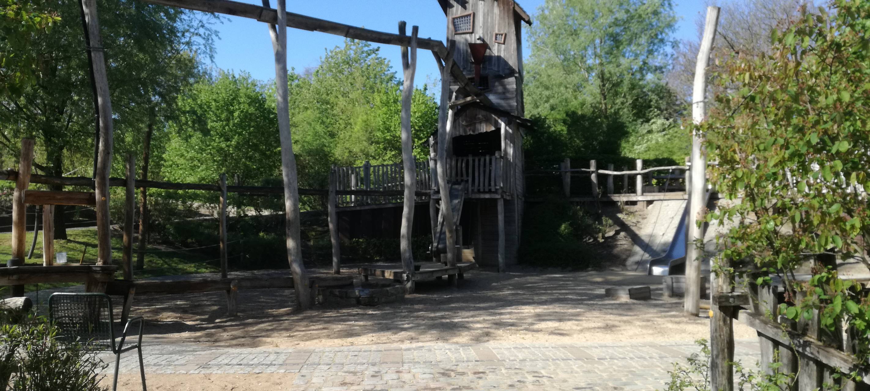 Frühlingsgefühle im Maxipark