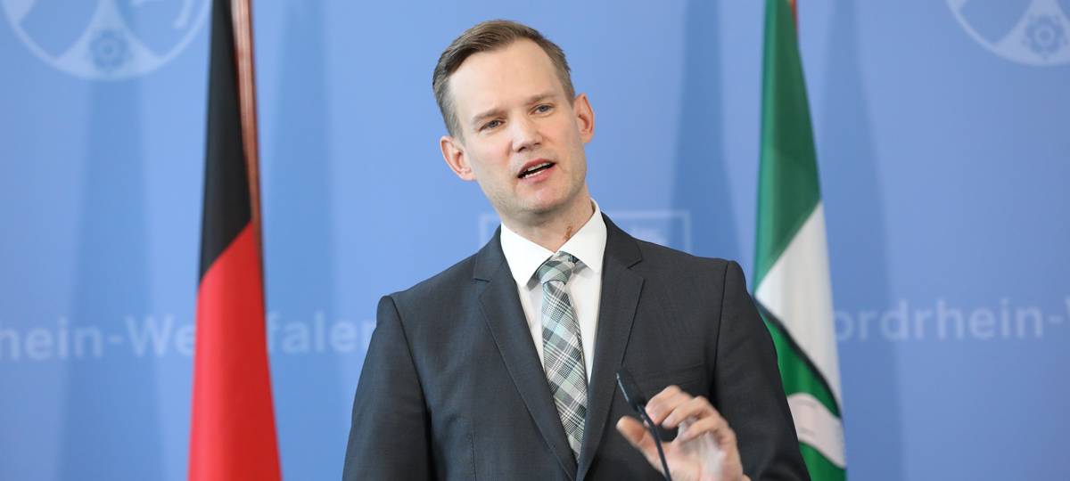 Virologe Hendrik Streeck zieht im Interview eine Corona-Bilanz