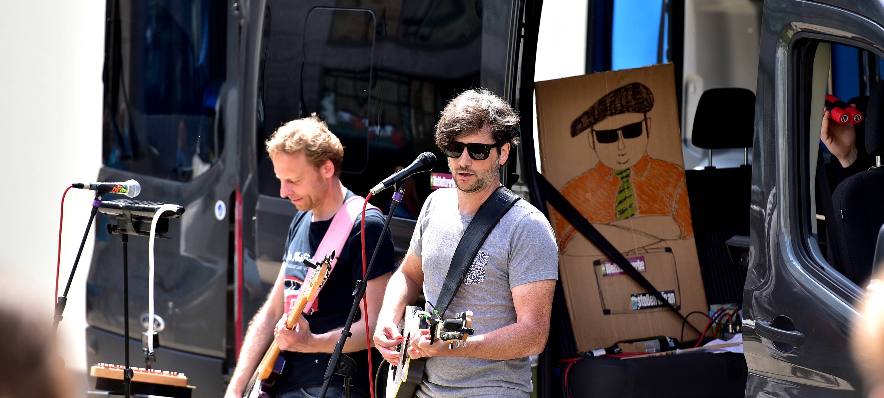 Kapelle Petra spielten am Medienaus