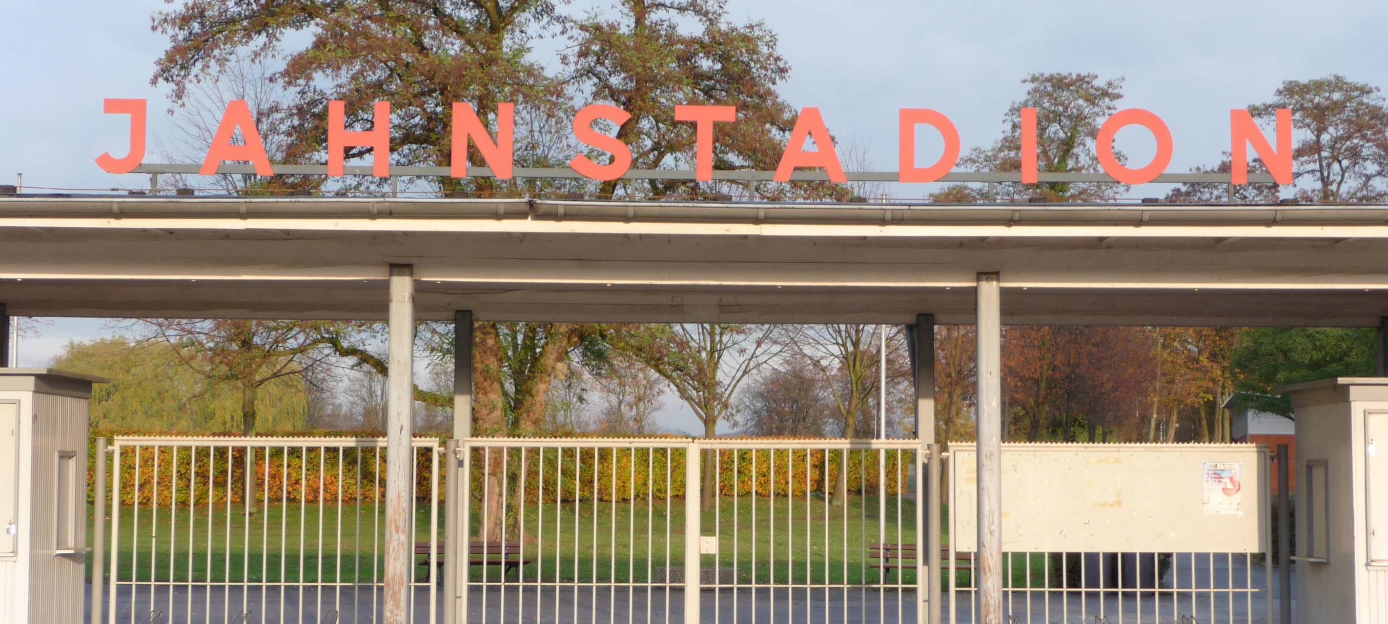 Jahnstadion in Hamm wird weiter saniert