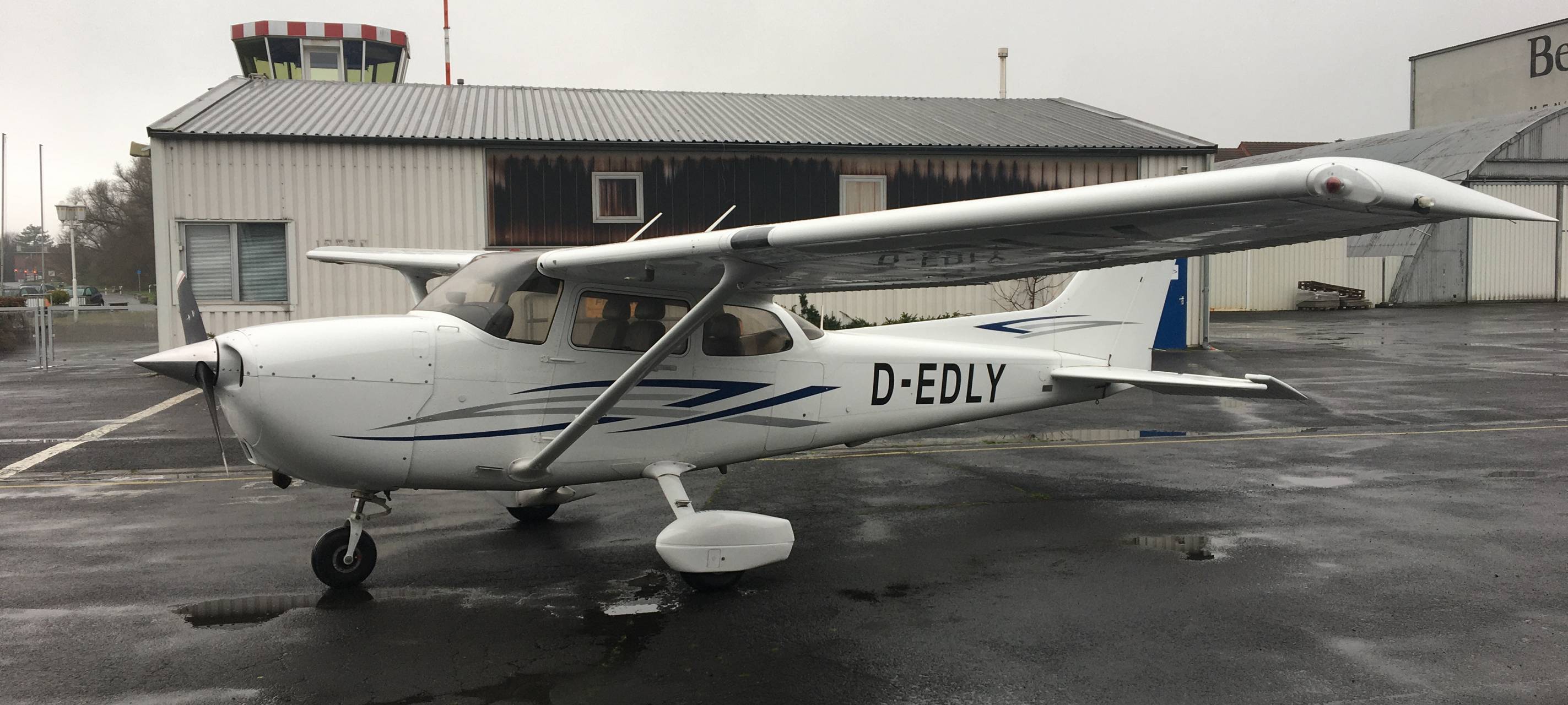 Mehr Hammer wollen fliegen lernen