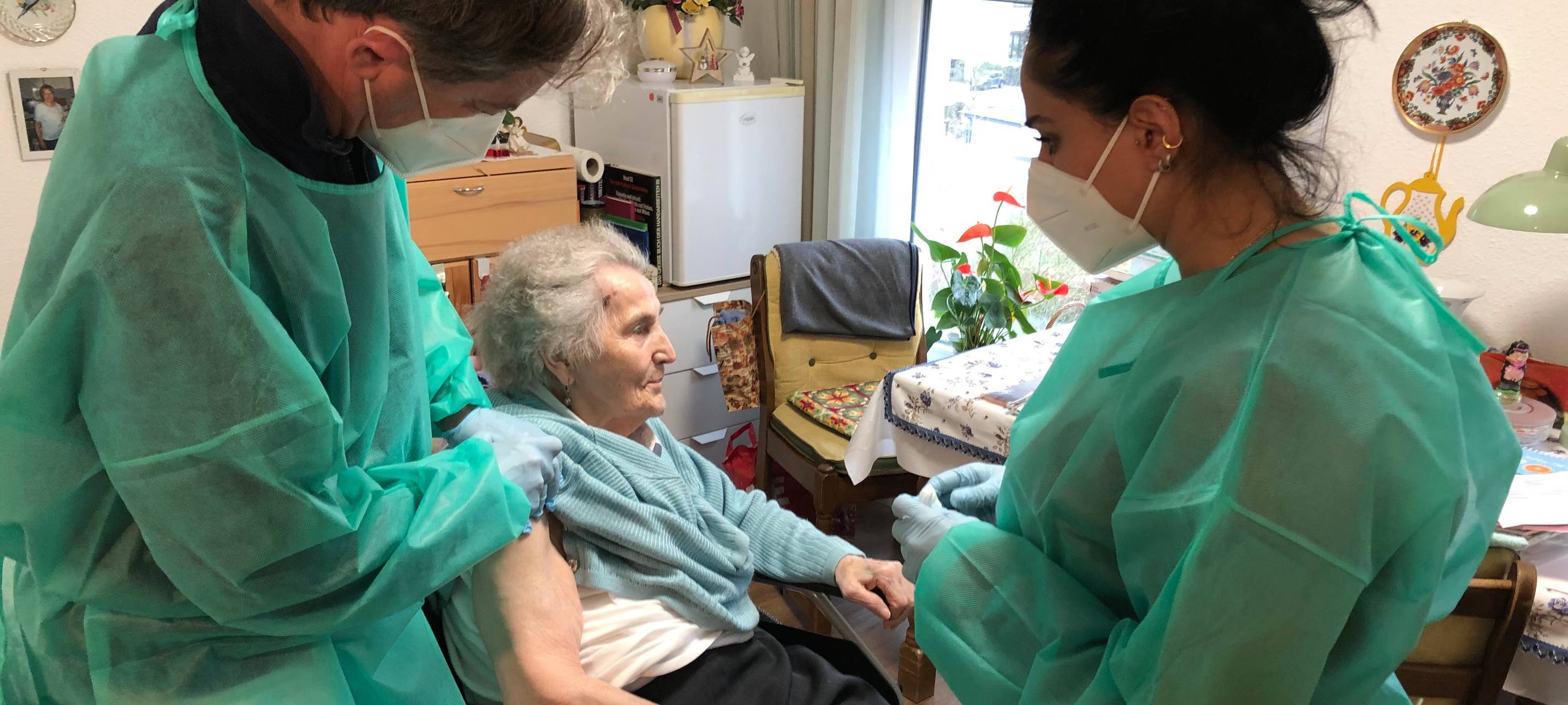 Corona-Impfung für Anneliese