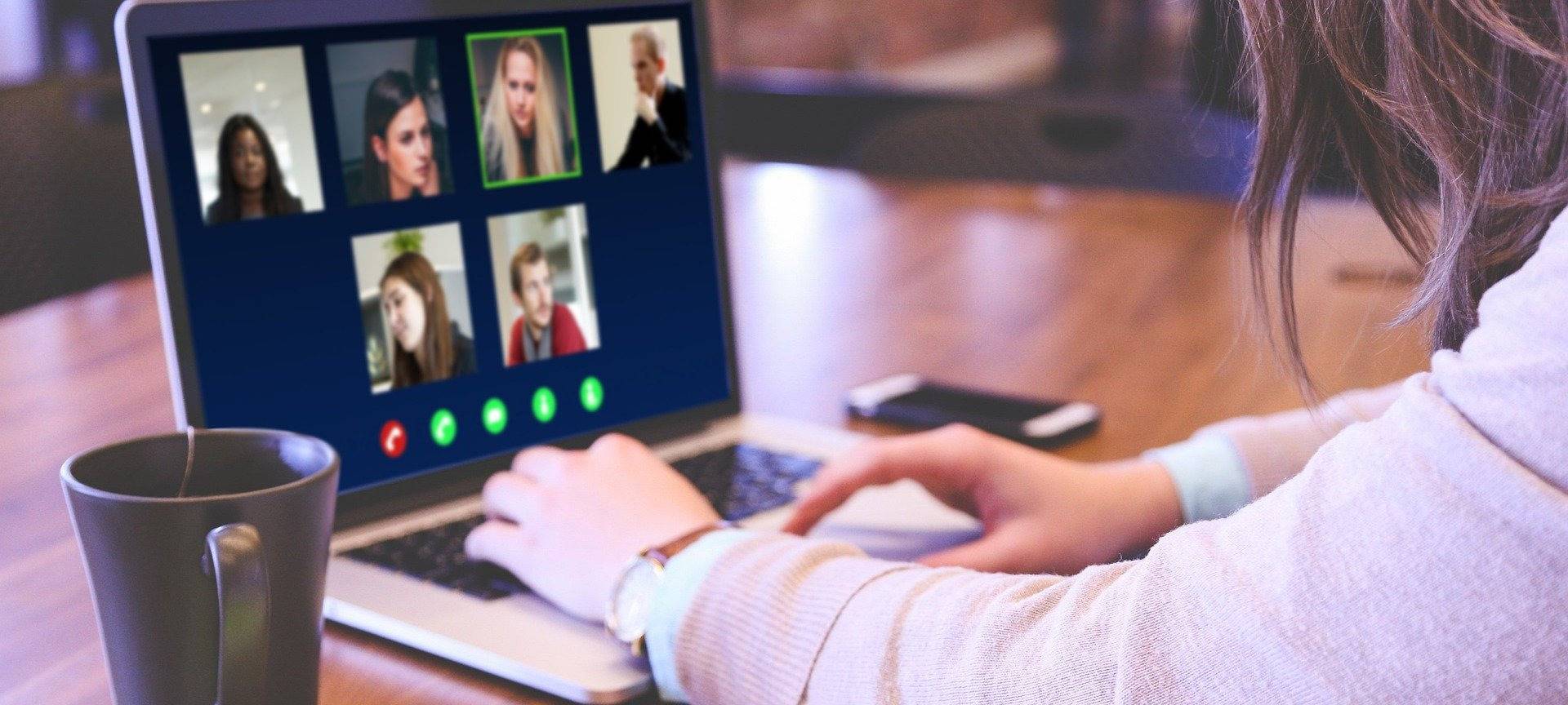 Über ein Jahr Video-Konferenzen: ein Pannen-Rückblick