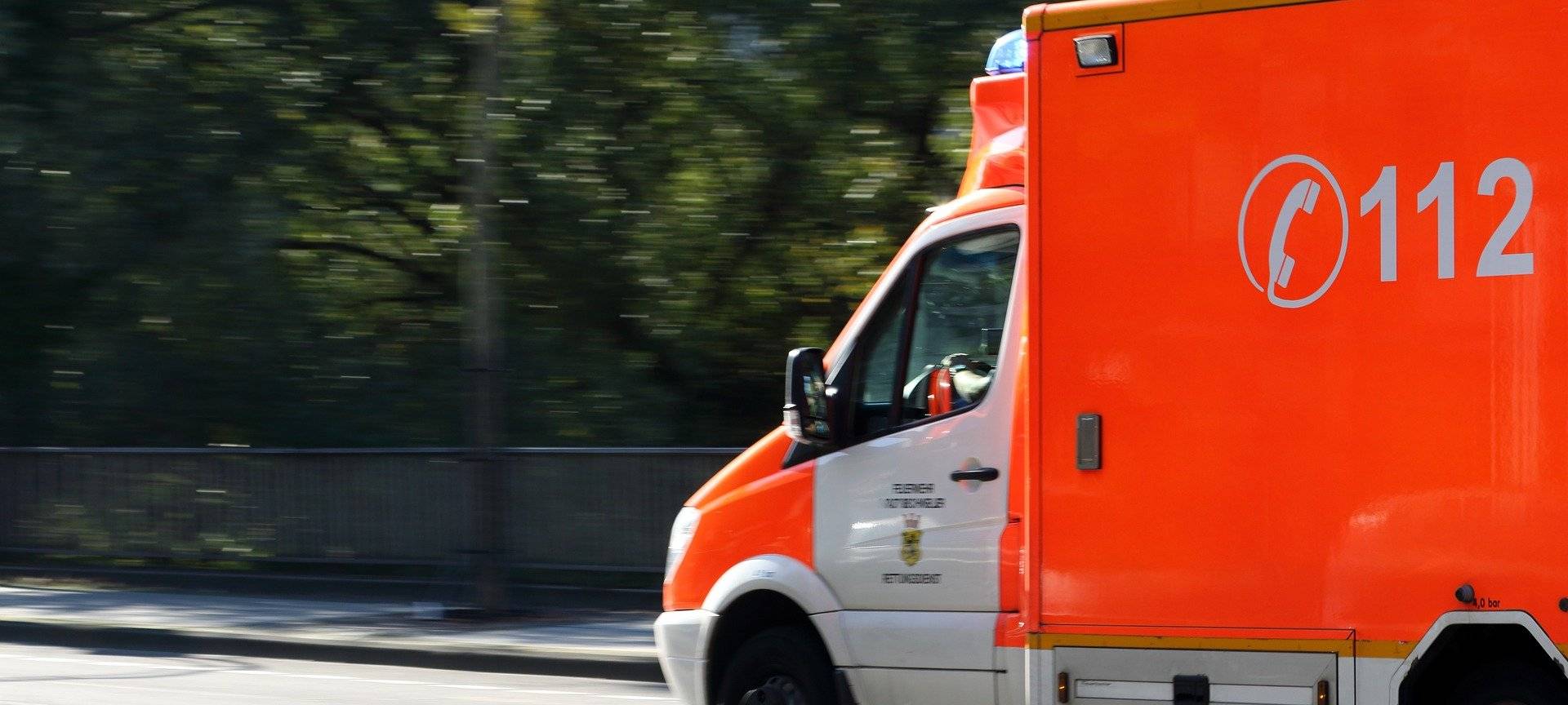 Hammer wird bei Verkehrsunfall schwer verletzt