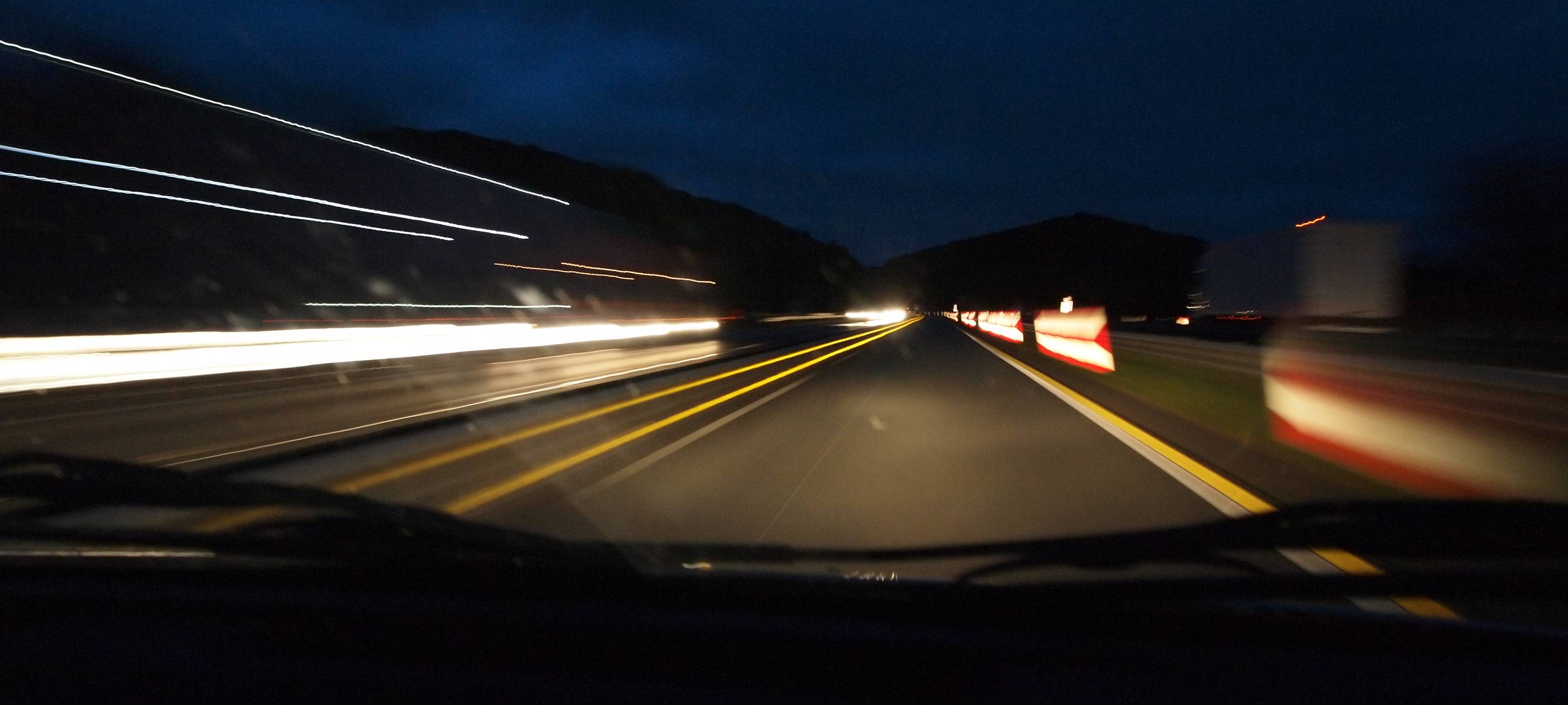 Rasante Überholmanöver auf der Werler Straße