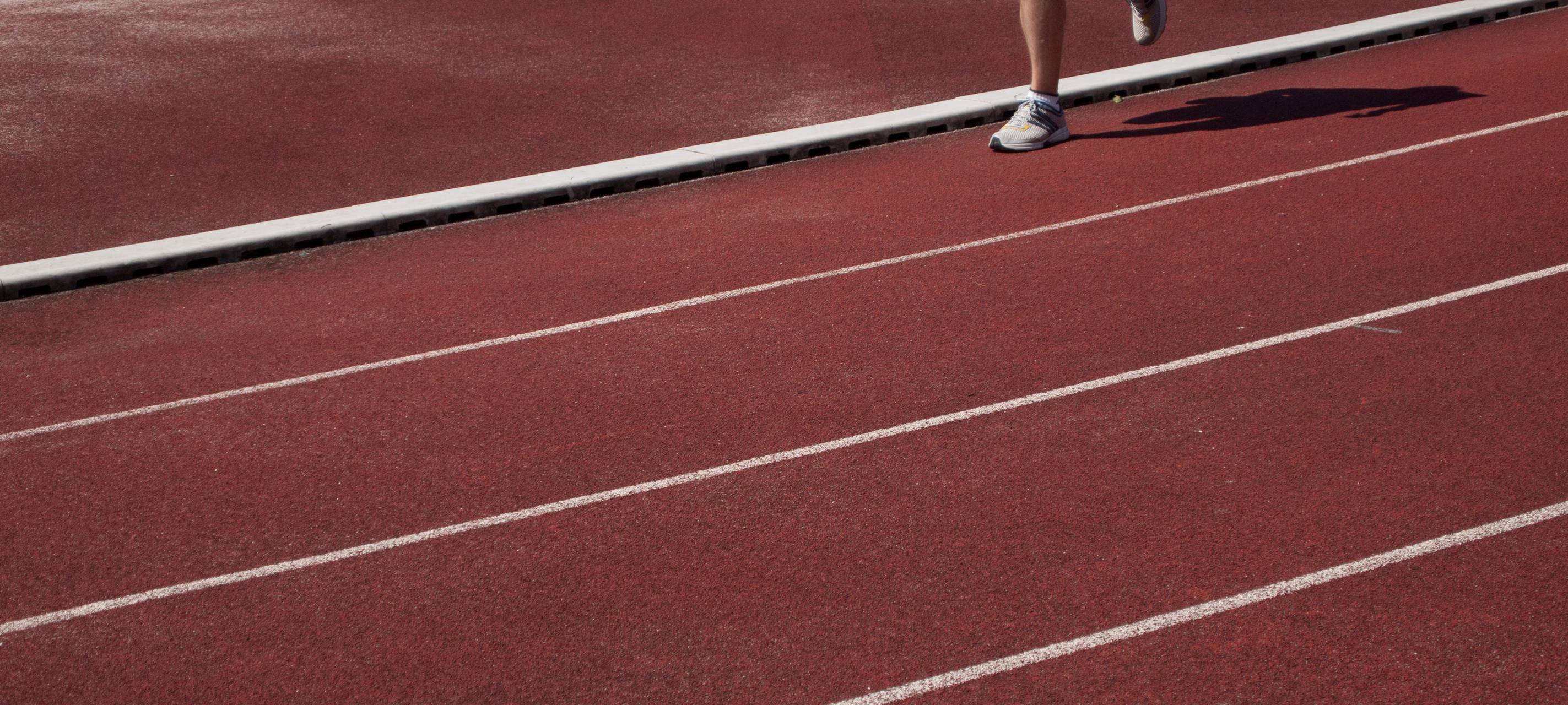 Neue Tartanbahn für Sportzentrum in Hamm
