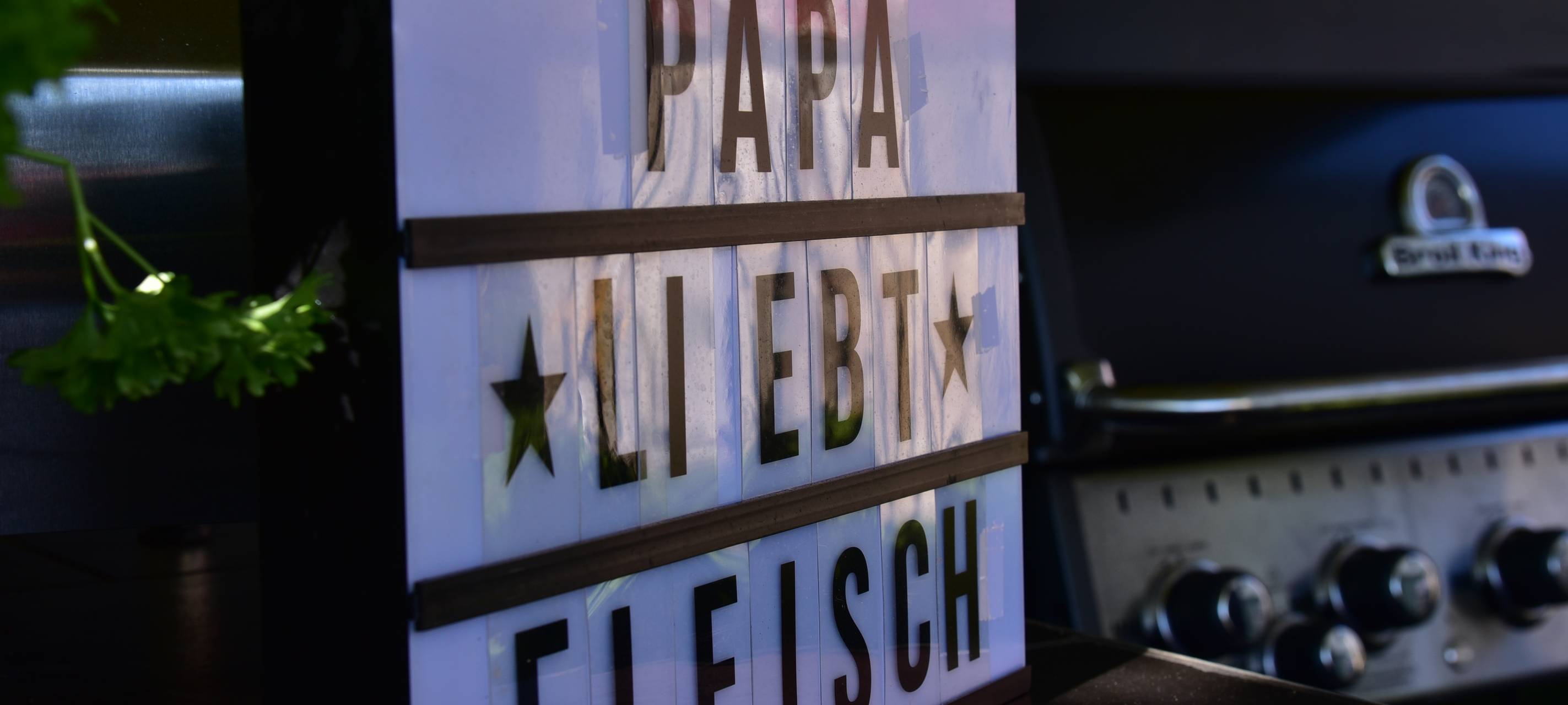 Hammer wird zum Grill-Influencer