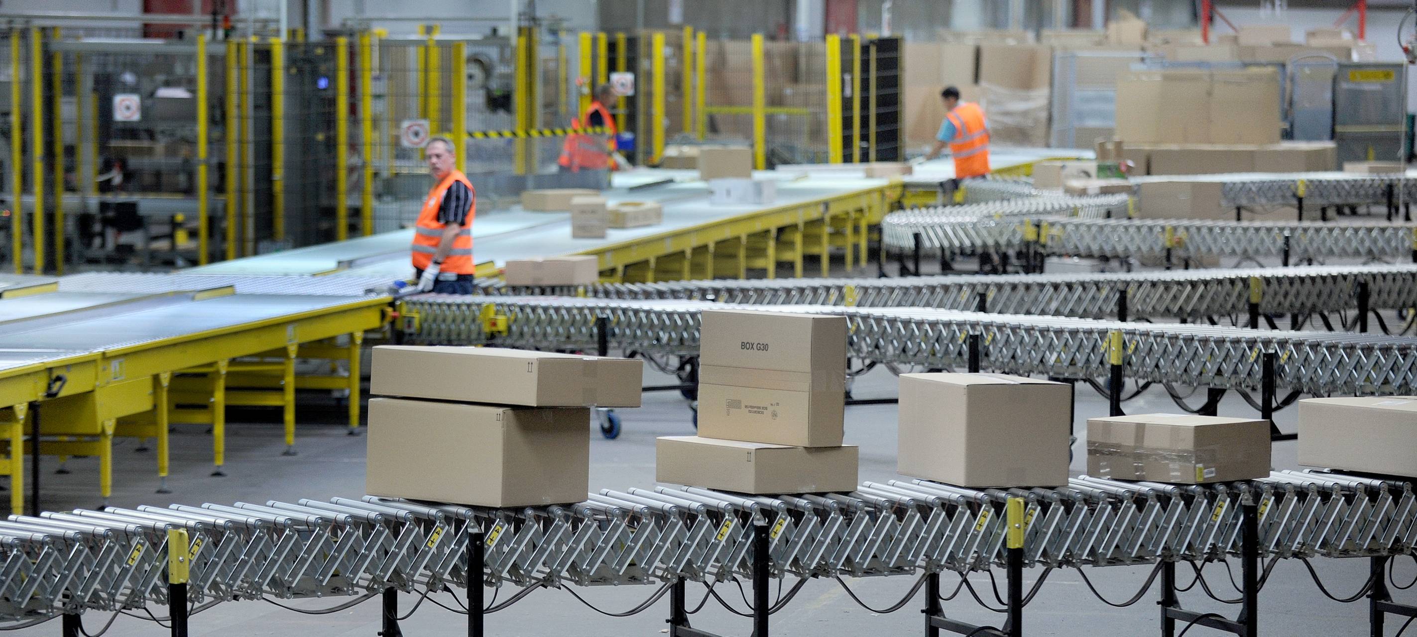 Streik im Amazon Lager Werne am Black Friday