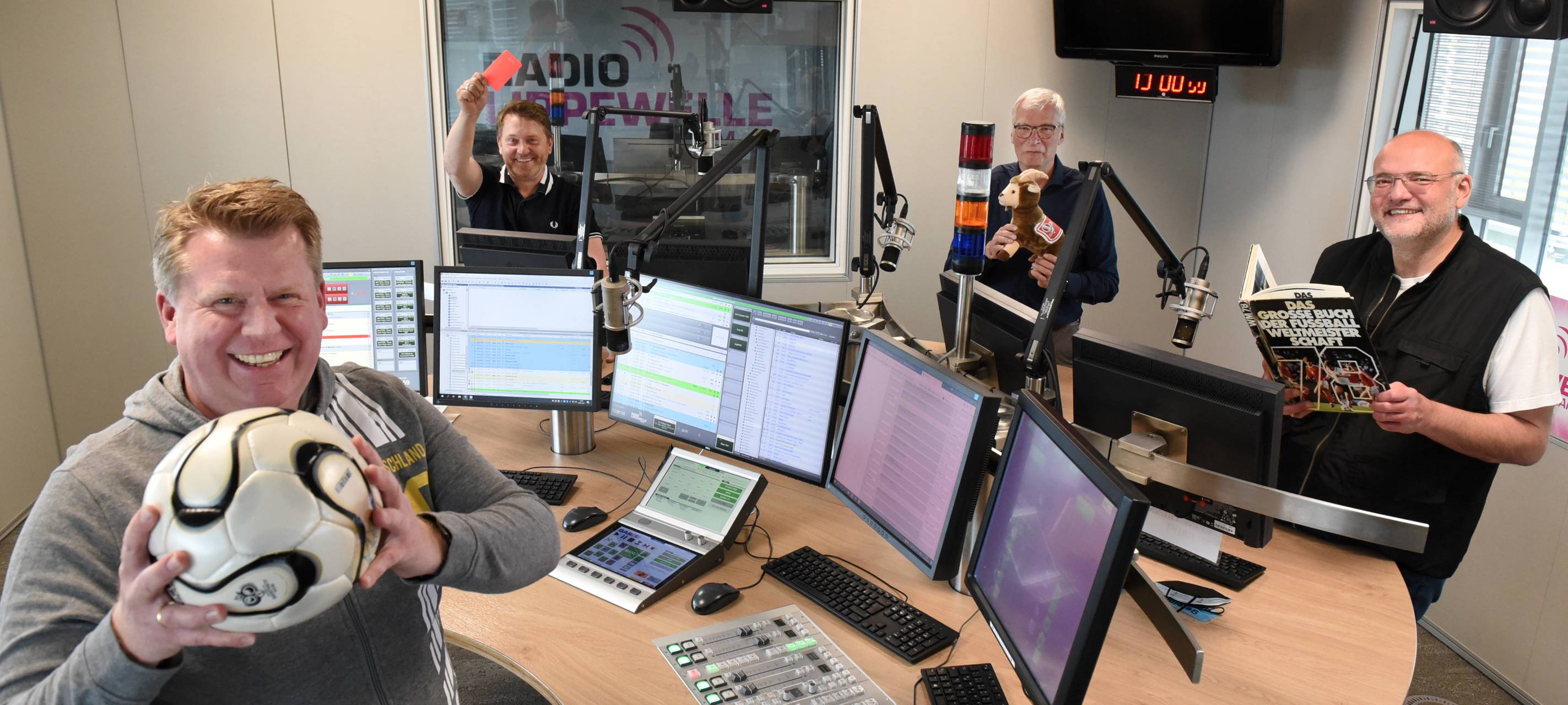 Folge #008 EM, Westfalenland ist außer Rand und Band und der neue Poldi