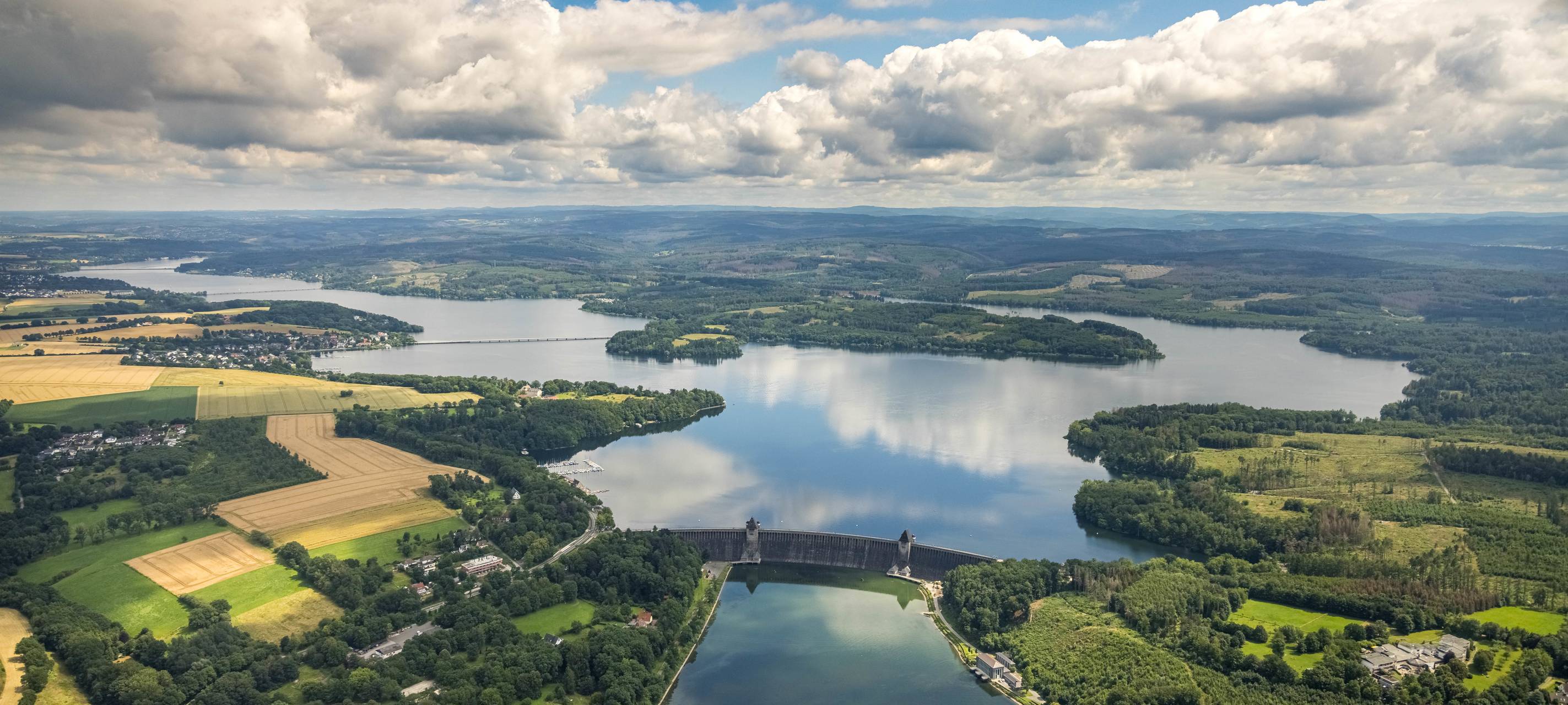 Hans Blossey aus Hamm macht Luftbilder der Hochwassergebiete