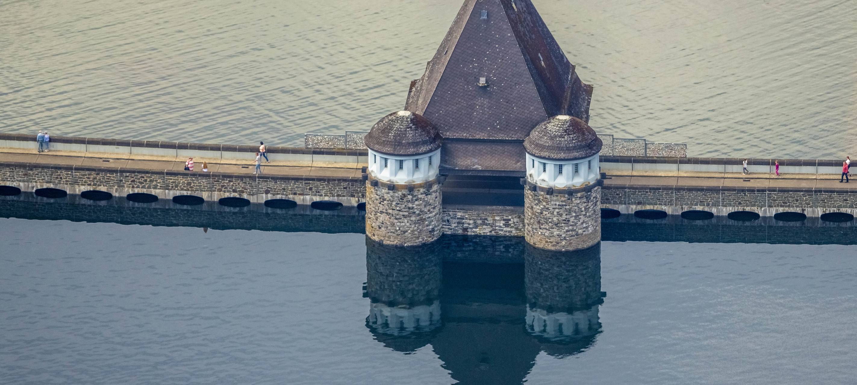 Hans Blossey aus Hamm macht Luftbilder der Hochwassergebiete
