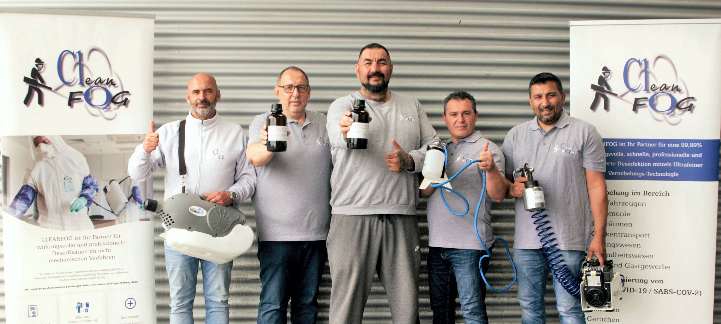 Das Team von "Clean Fog".