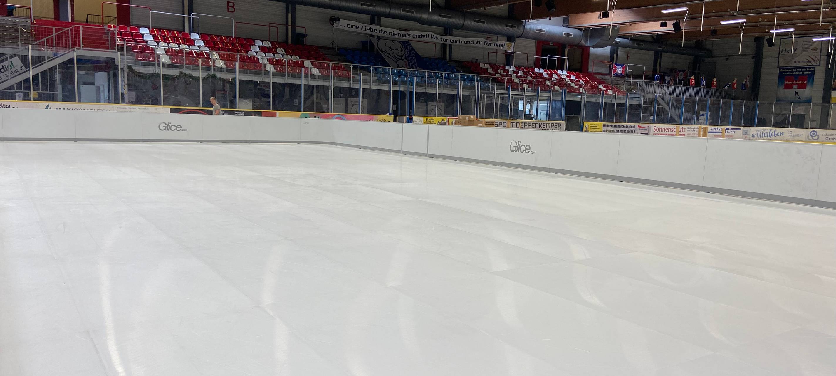 Glice verabschiedet sich aus der Eishalle in Hamm
