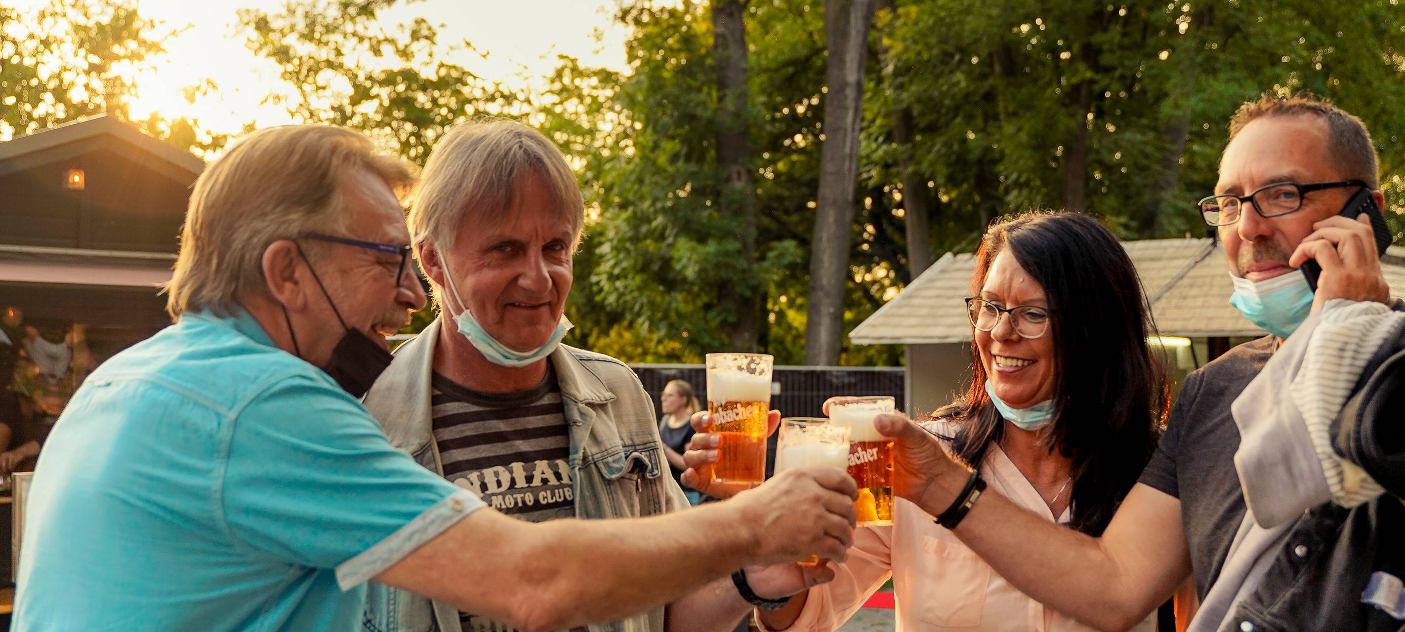 600 Besucher beim "Lachkrampf" an der Waldbühne in Hamm