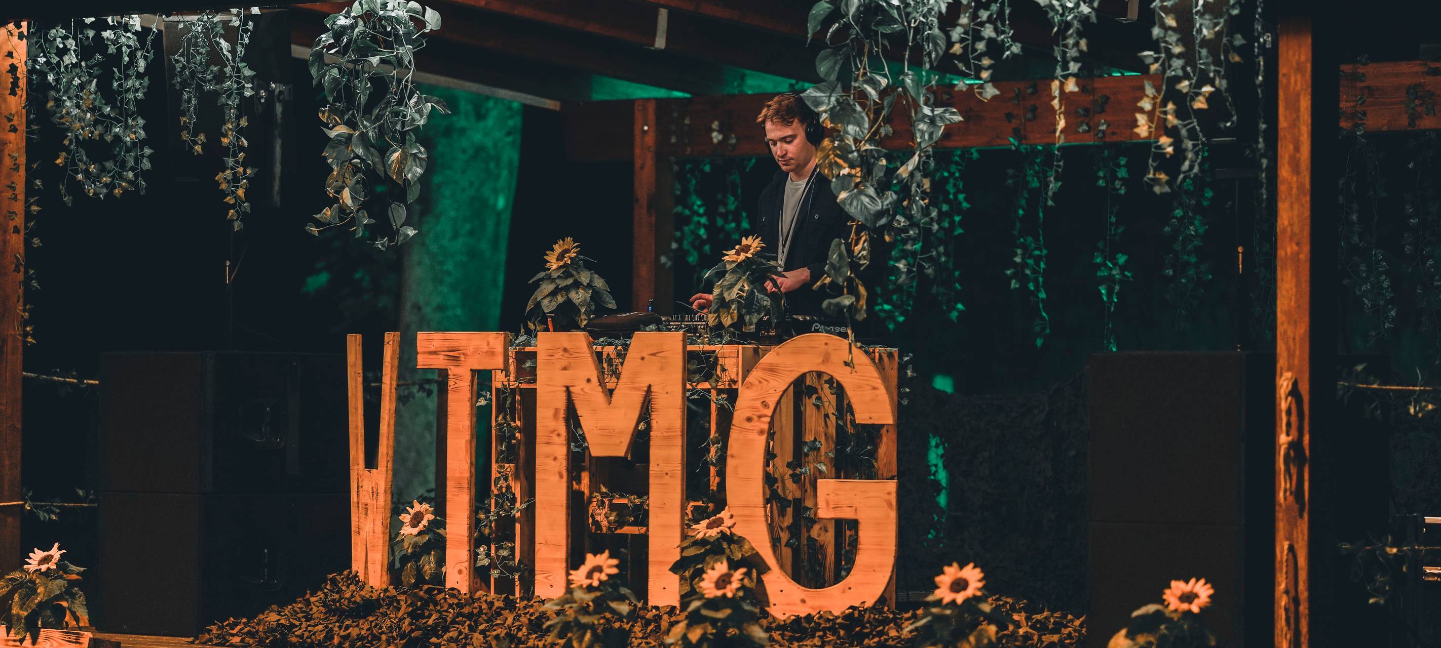 600 Besucher beim "Lachkrampf" an der Waldbühne in Hamm
