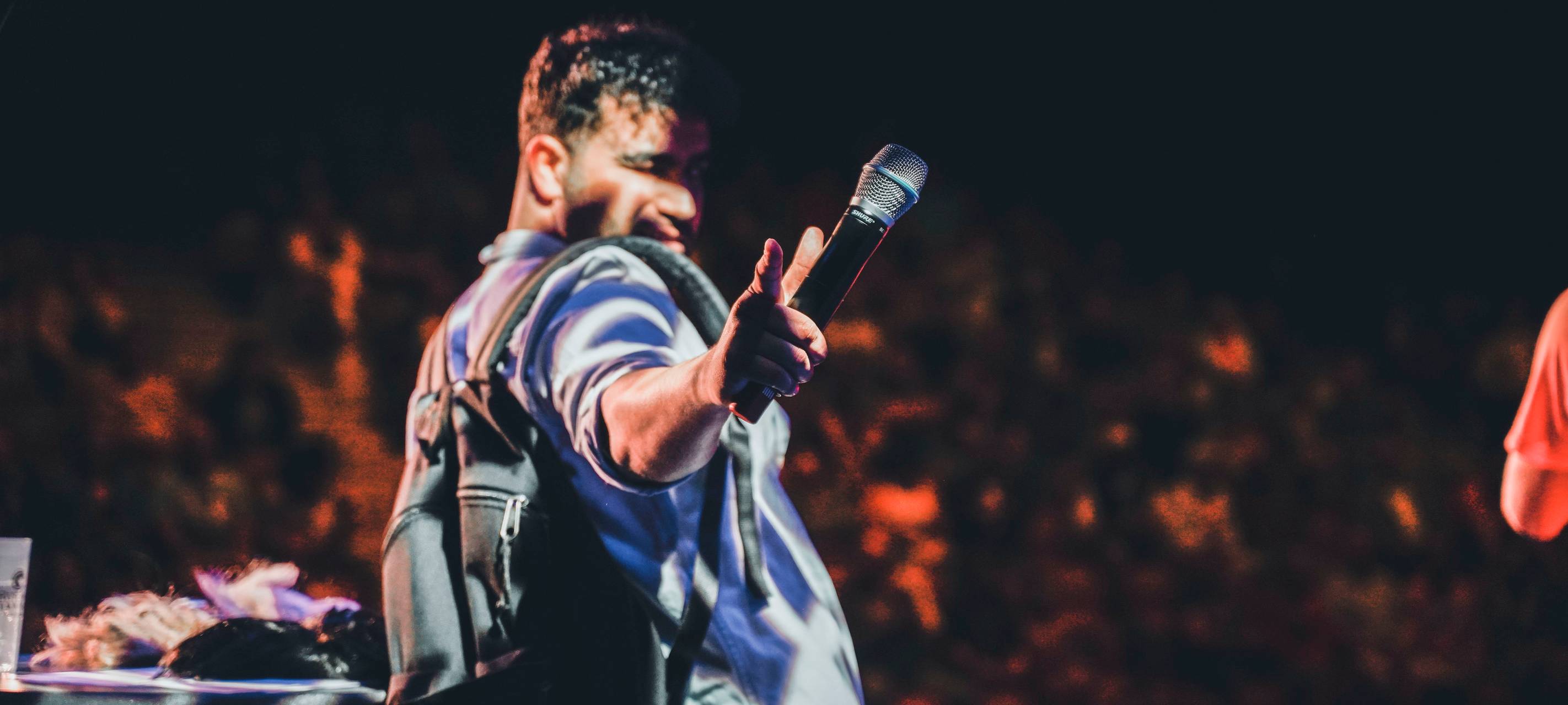 600 Besucher beim "Lachkrampf" an der Waldbühne in Hamm