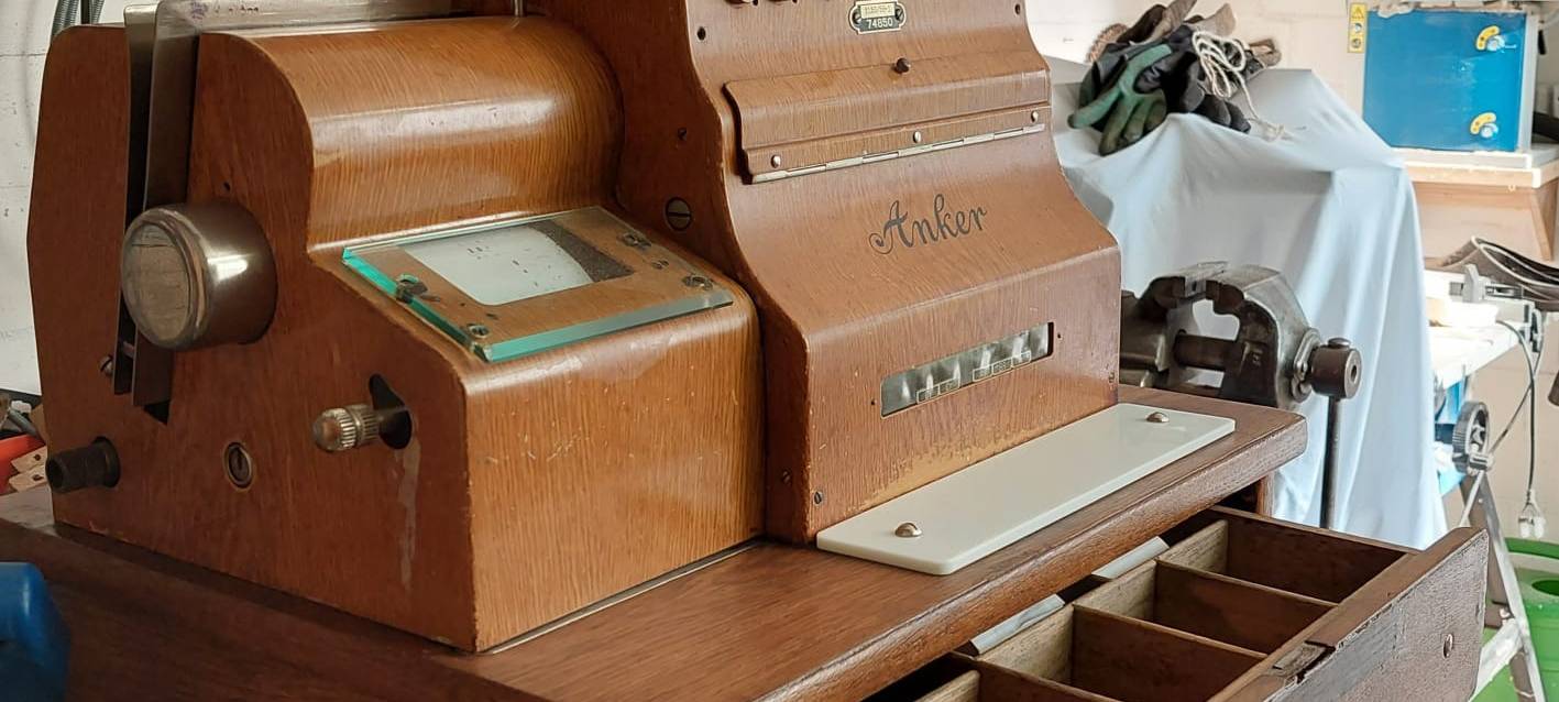 Registrierkasse aus Ahrweiler in Hamm restauriert