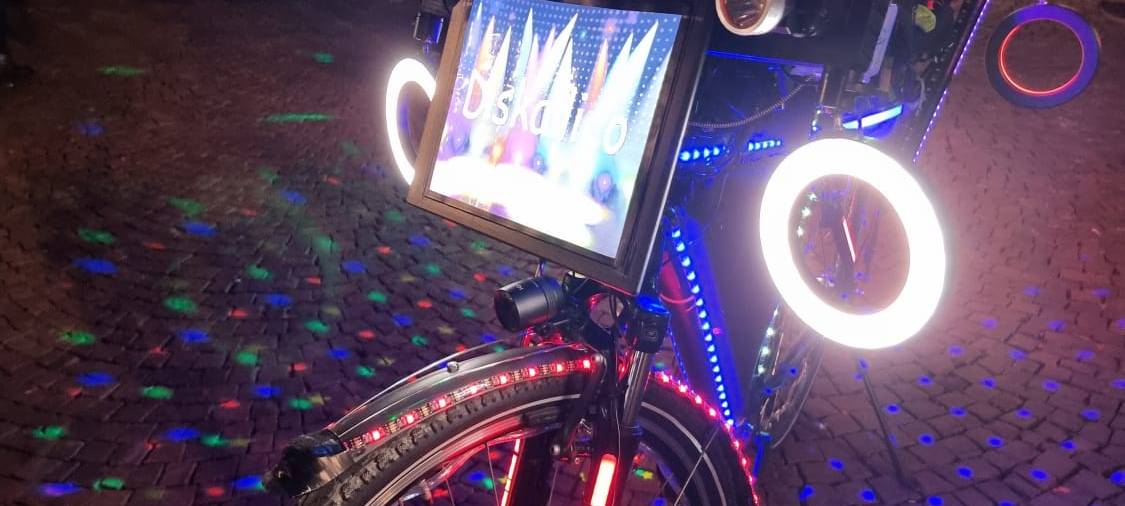 Lichtradler aus Herbern fährt durch Hamm