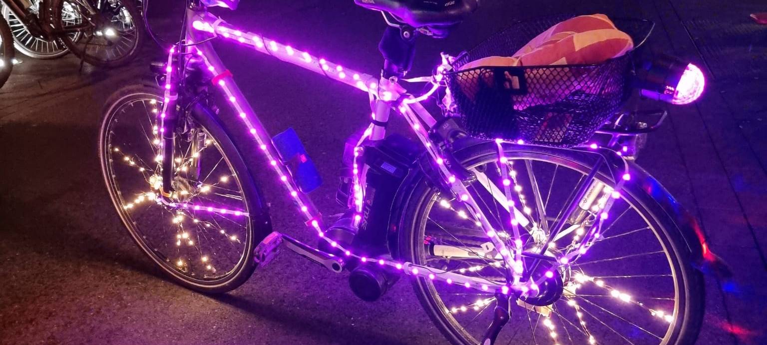 Lichtradler aus Herbern fährt durch Hamm