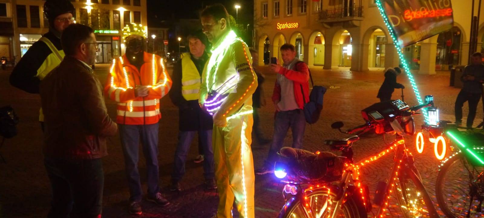 Lichtradler aus Herbern fährt durch Hamm