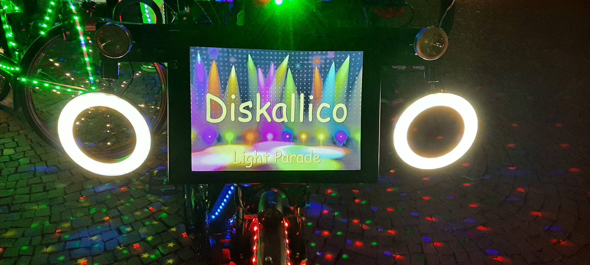 Lichtradler aus Herbern fährt durch Hamm