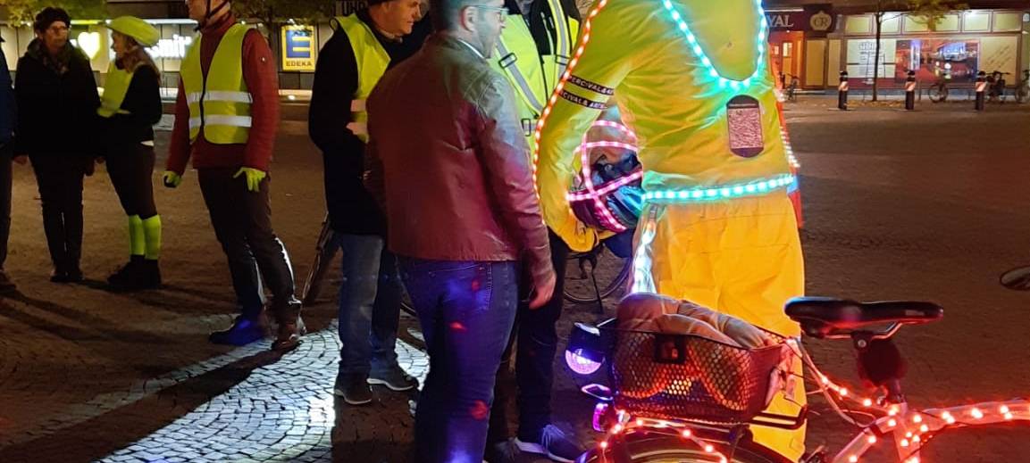 Lichtradler aus Herbern fährt durch Hamm