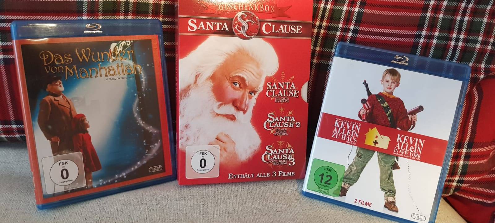 Drei Weihnachtsfilme.