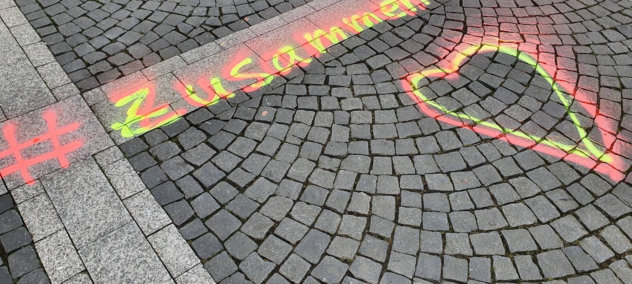 Bunte Sprühkreide für die Aktion #zusammenhamm