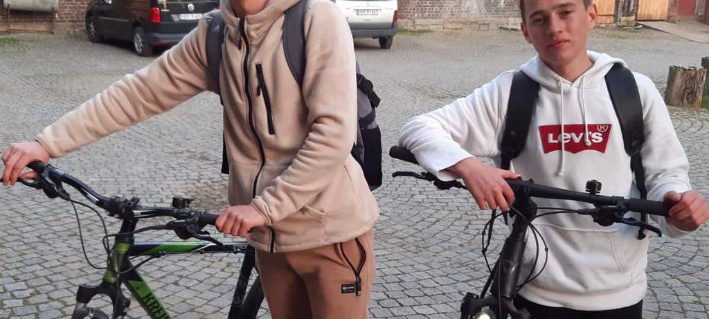 Dima und Denys aus der Ukraine.