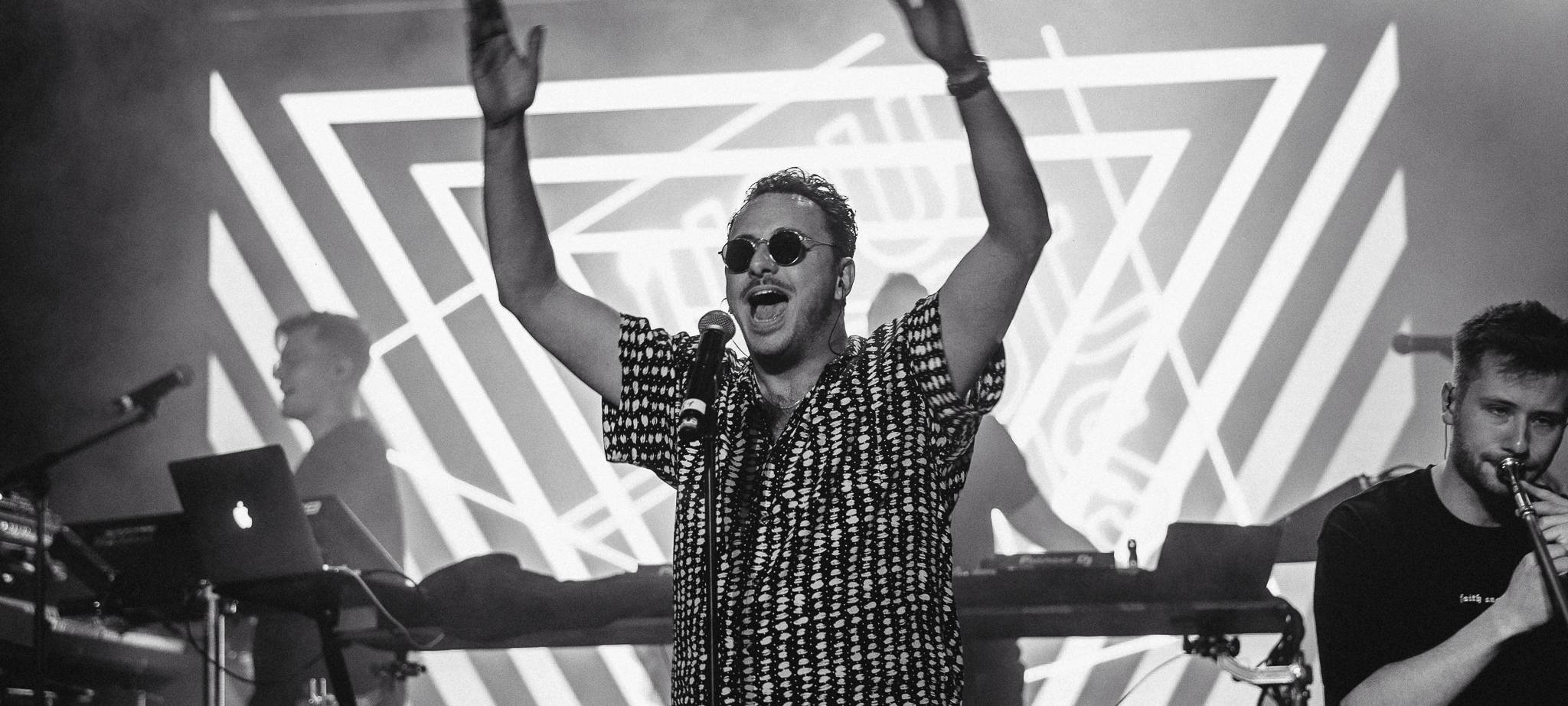 Megaparty mit YouNotUs: Die Bilder