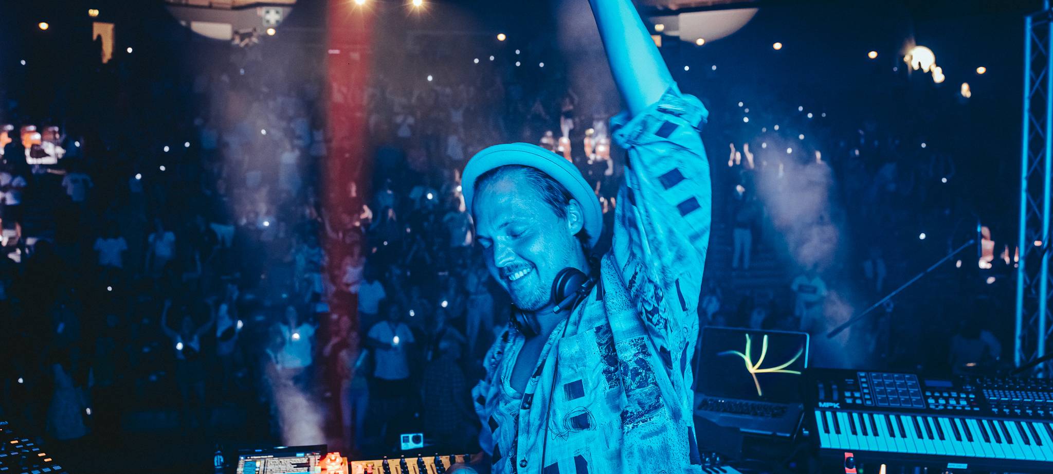 Megaparty mit YouNotUs: Die Bilder