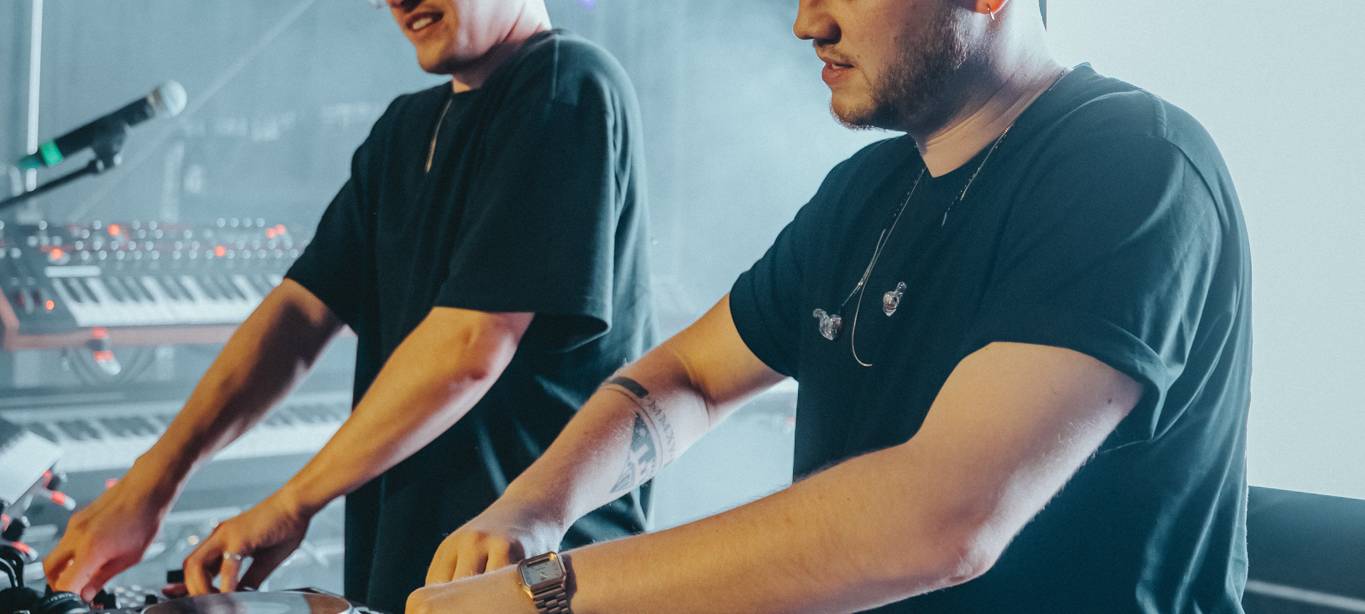 Megaparty mit YouNotUs: Die Bilder