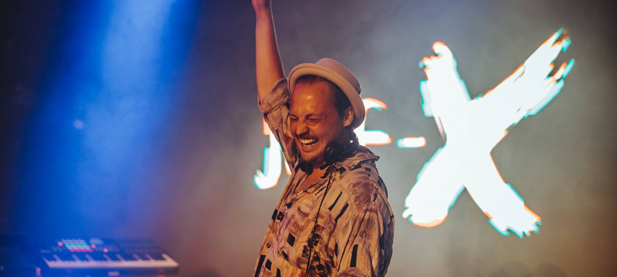 Megaparty mit YouNotUs: Die Bilder