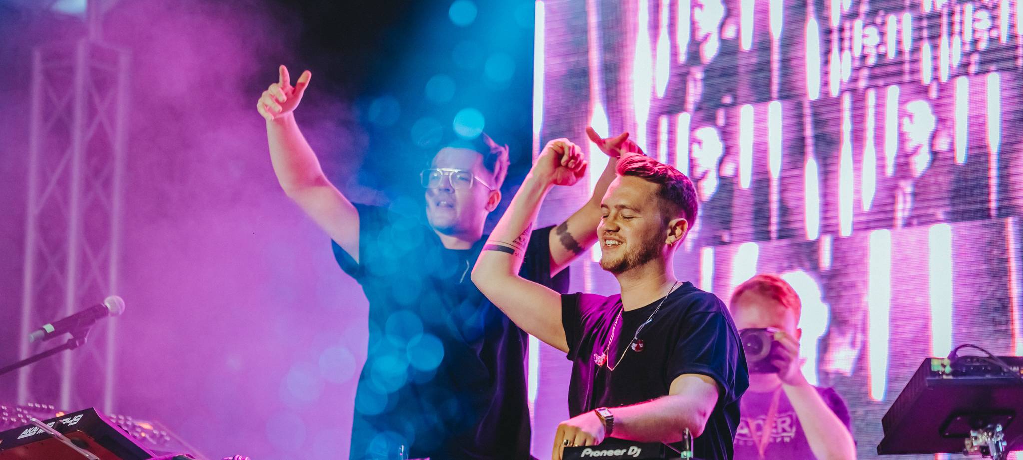 Megaparty mit YouNotUs: Die Bilder