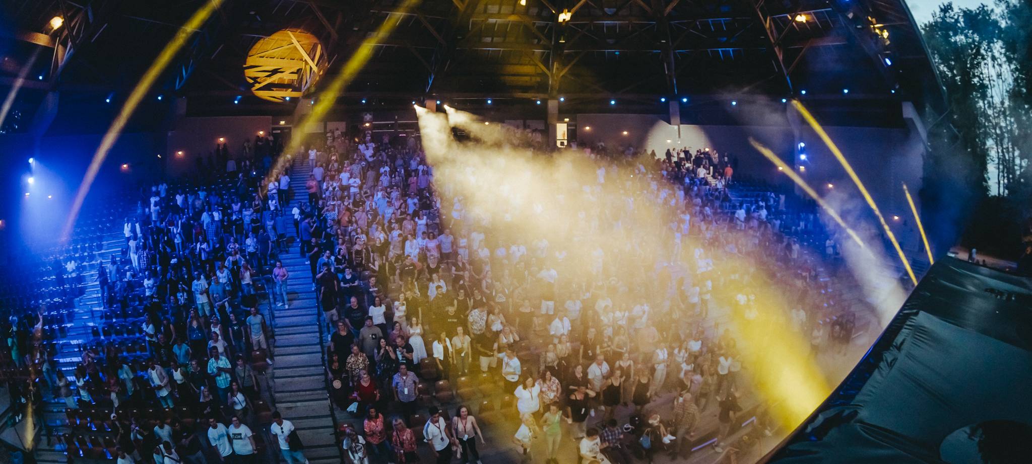 Megaparty mit YouNotUs: Die Bilder