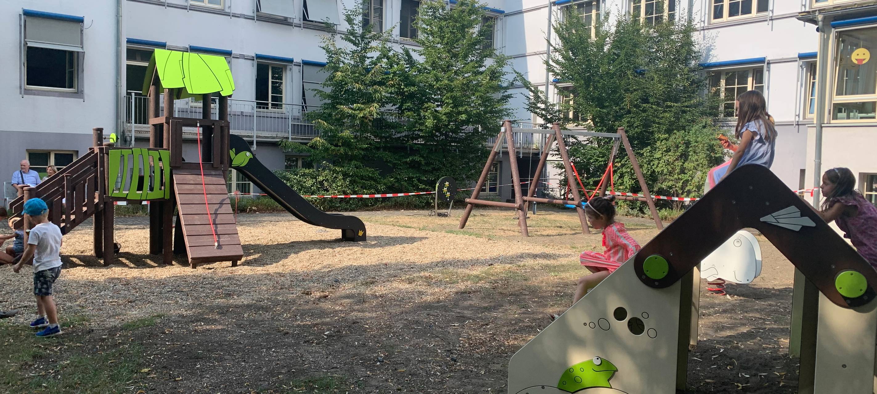 Spielplatz an der Kinderklinik am EVK Hamm ist fertig