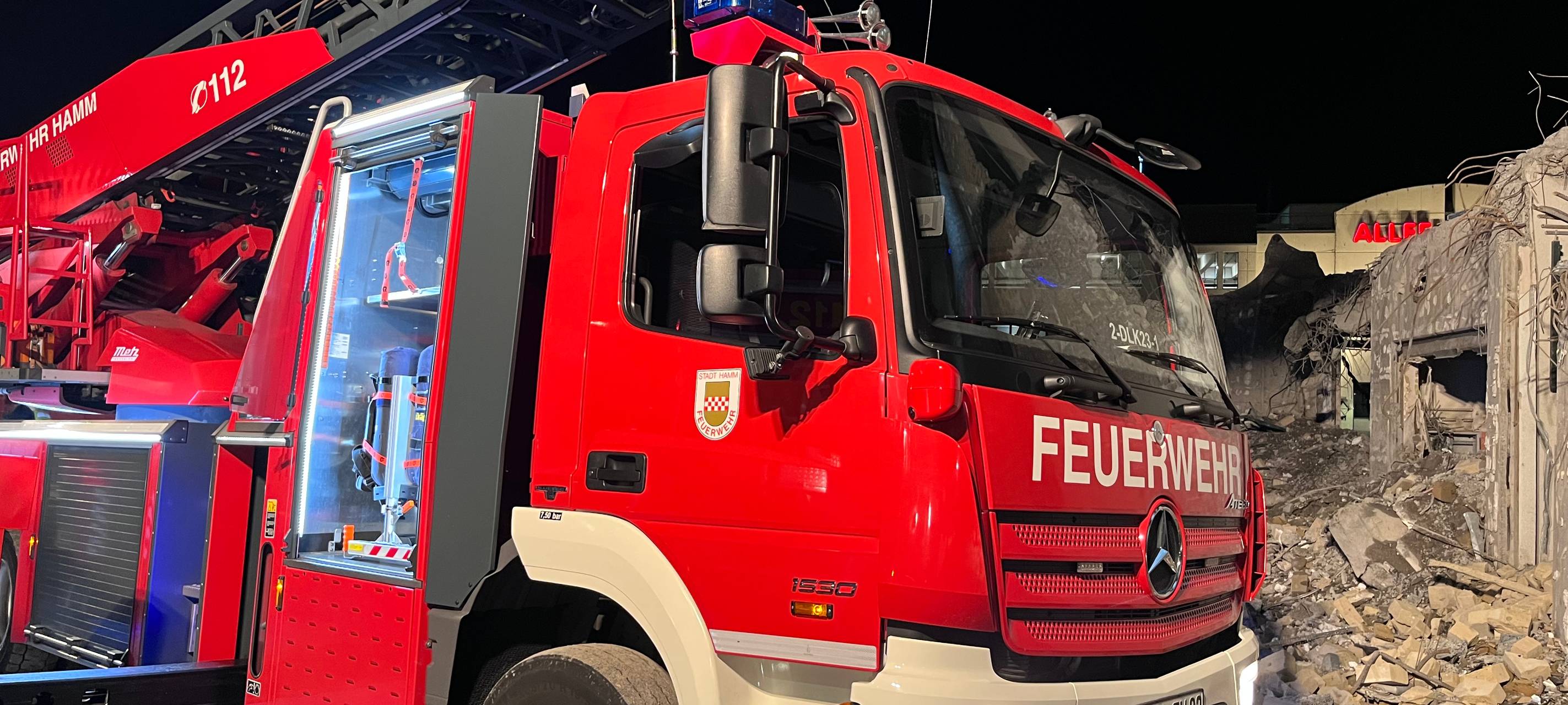 Freiwillige Feuerwehr Hamm übt an der Ritterpassage