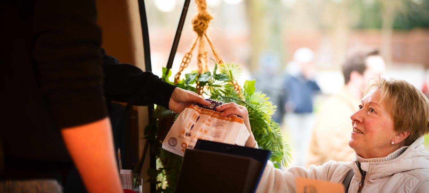 "Berliner Garden" in Hamm bringt 4.600 Euro für Lichtblicke