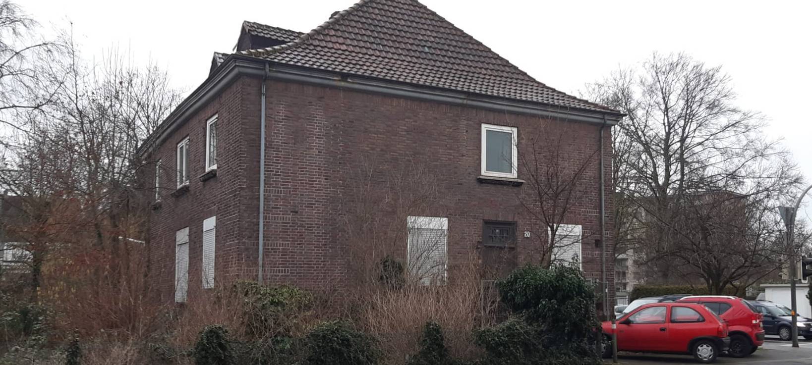 Brand in einer verlassenen Stadtvilla in Hamm