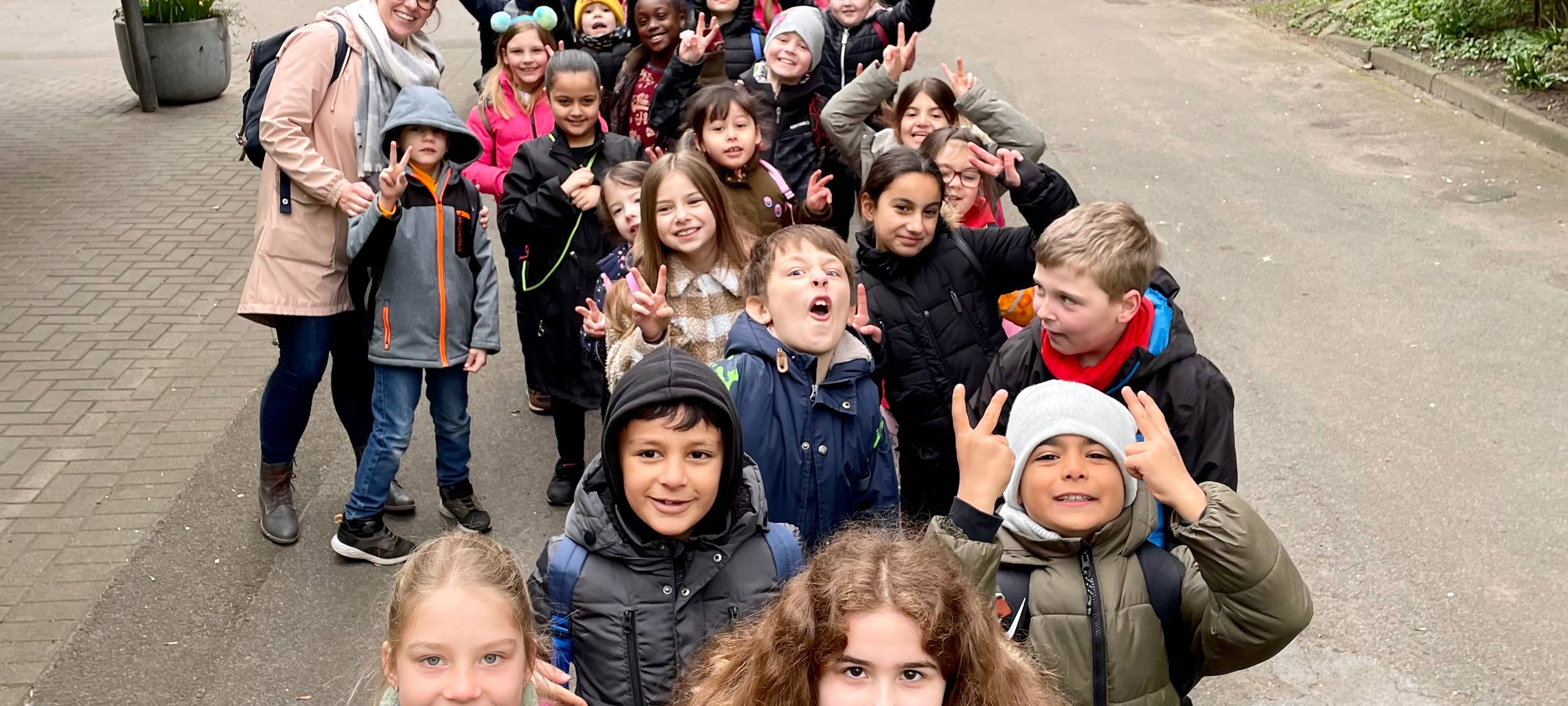 XXL-Schulausflug: Gebrüder-Grimm-Schule im Tierpark Hamm