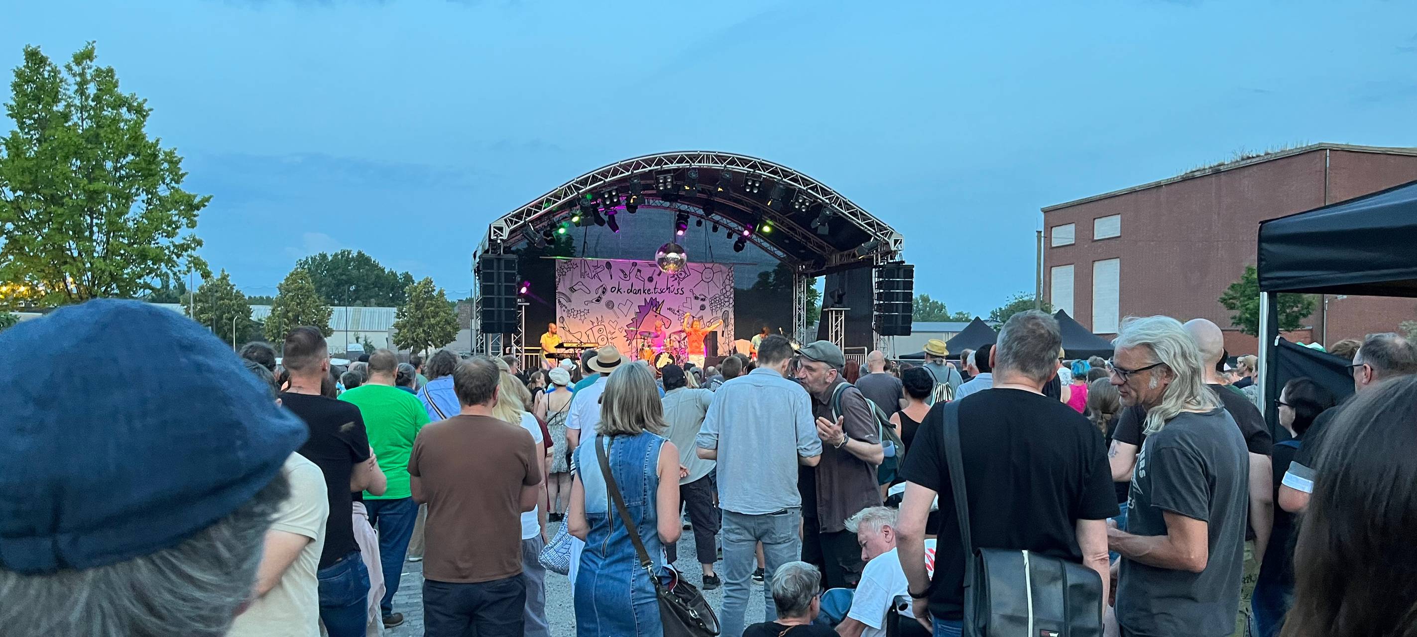 Rund 1.000 Fans beim Kapelle Somma auf Radbod in Hamm