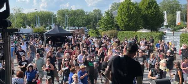 Rund 1.000 Fans beim Kapelle Somma auf Radbod in Hamm