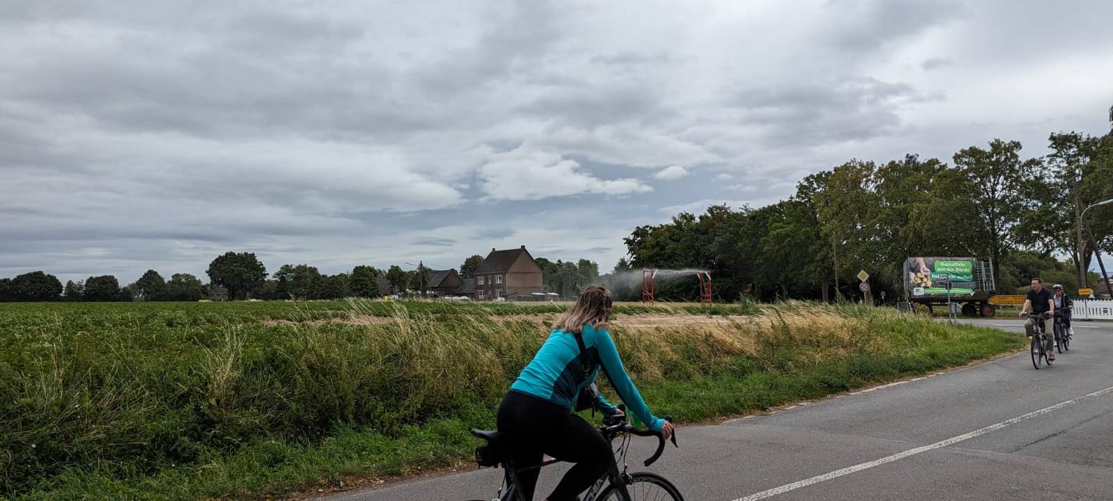 Tausende Radfahrer beim Sattelfest zwischen Hamm und Soest