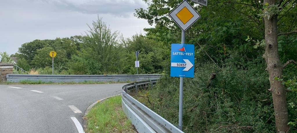 Tausende Radfahrer beim Sattelfest zwischen Hamm und Soest