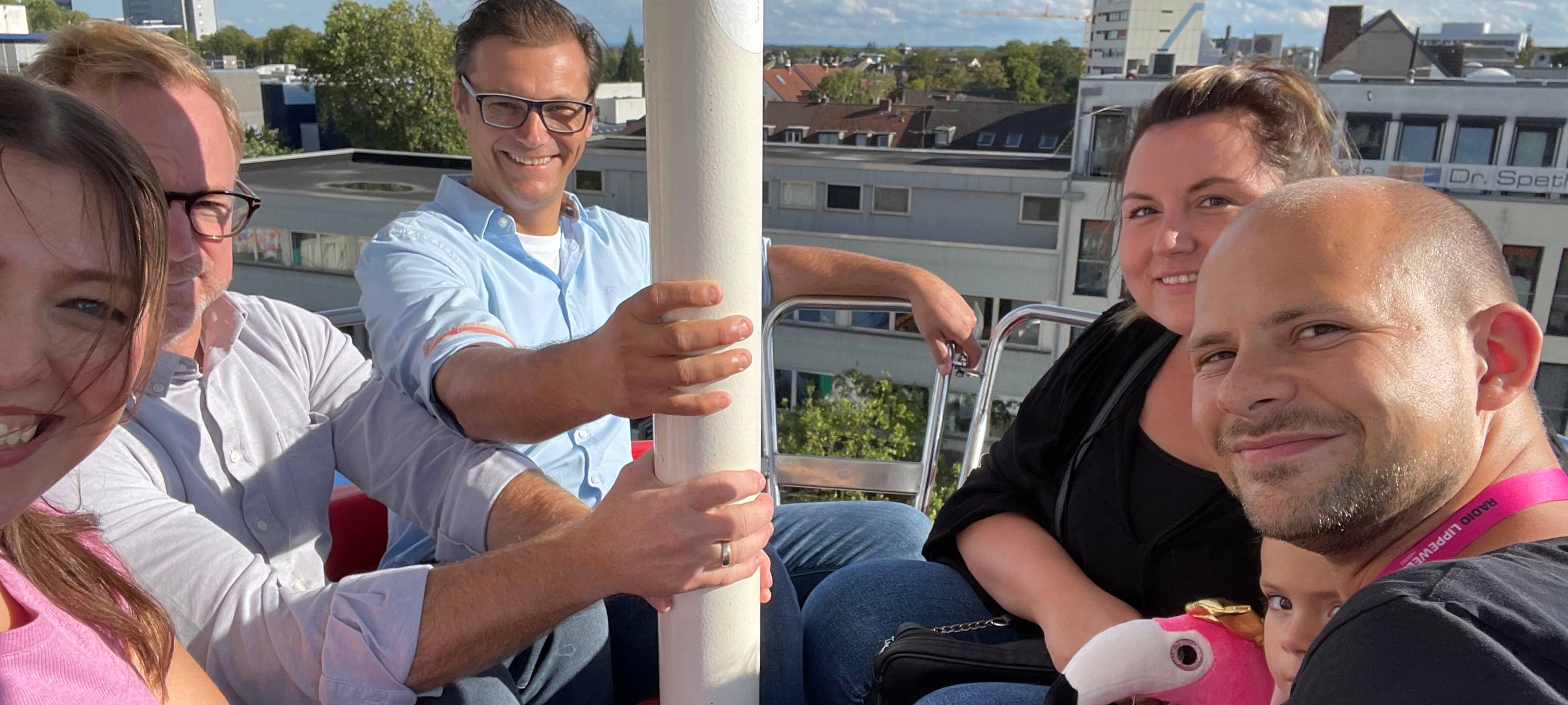 XXL-Bummelpassgewinner machen Stunikenmarkt in Hamm unsicher